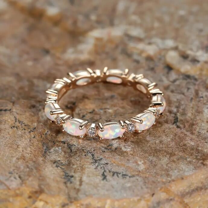 Glam French Style Alloy Gemstone Women's Wedding Ring with White Fire Opal Stacking Design