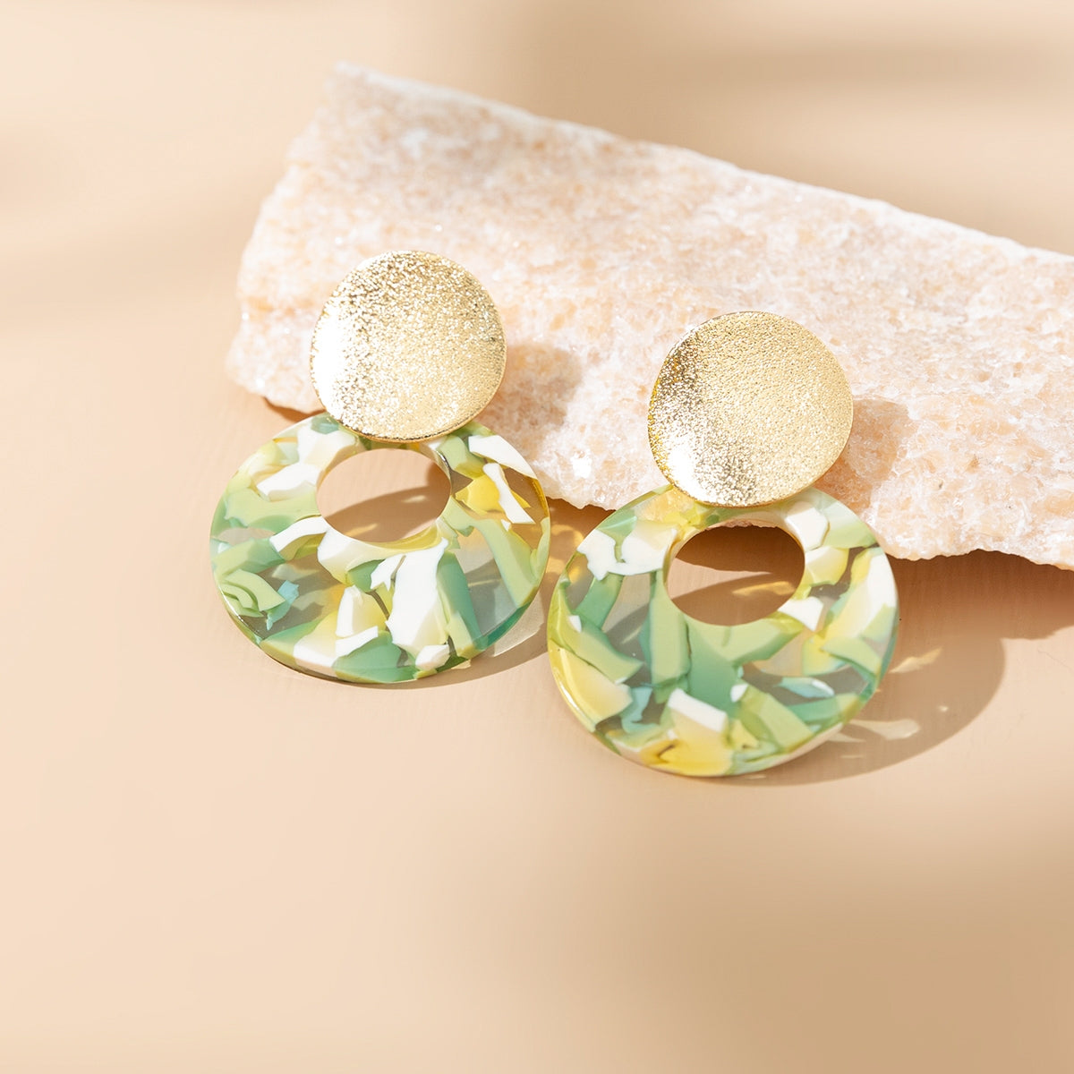 Simple Retro Gold Plated Acrylic Circle Drop Earrings