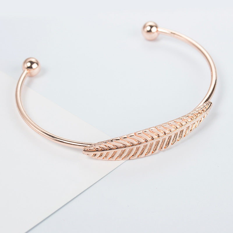 Fashion Leaf Open Cuff Bracelet