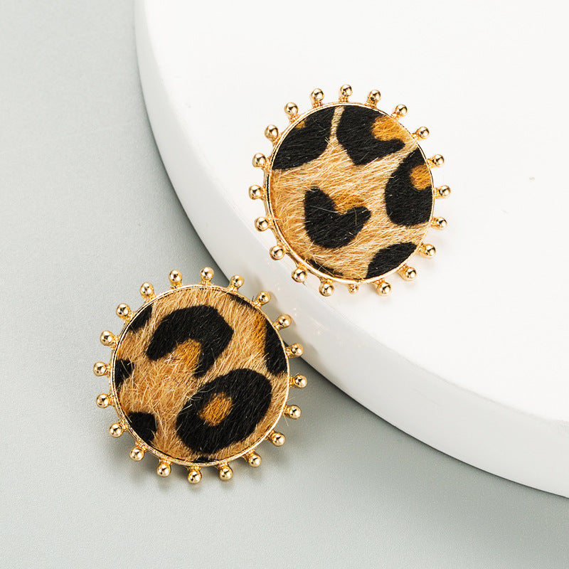 Simple Round Alloy Leopard Print Flocking Earrings - Vintage Style