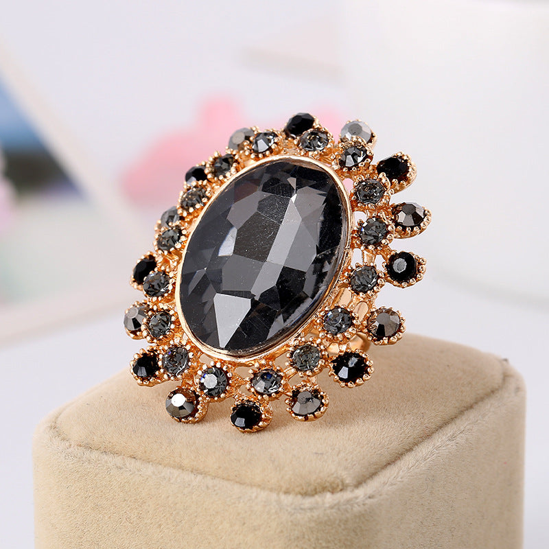 Vintage Luxury Adjustable Crystal Glass Ring - Full Diamond Design