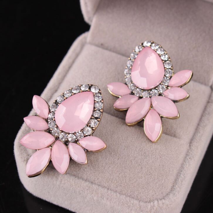 1 Pair Fashion Leaf Water Droplets Black Flower Crystal Inlay Alloy Stud Earrings for Women