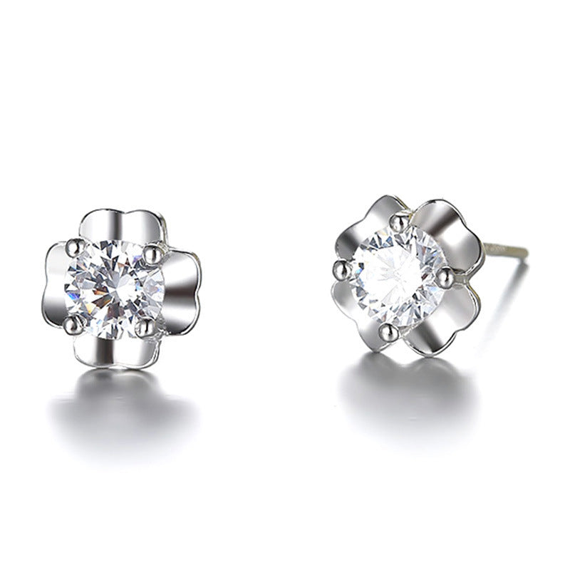 Fashion Heart Shape Zircon Stud Earrings with 925 Silver Needle