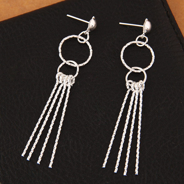 New Fashion Leaf Tassel Earrings for Women
