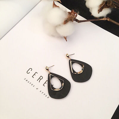 1 Pair Vintage Wood Hollow Out Water Droplet Women's Drop Earrings
