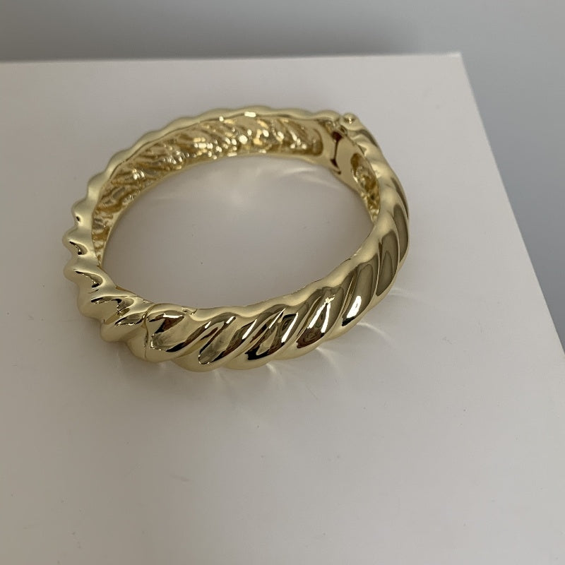 Casual Hip-Hop Gold Plated Adjustable Alloy Bangle Bracelet