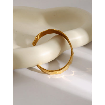 18K Gold Plated Stainless Steel Wave Hammer Pattern Bangle Bracelet