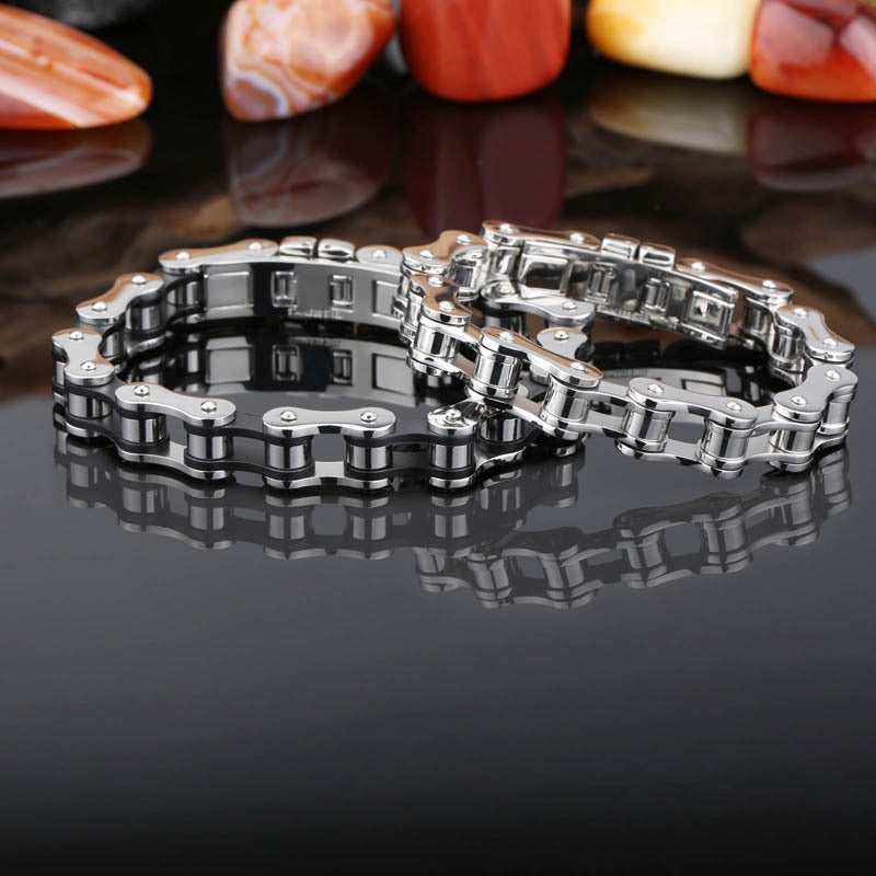 Classic Titanium Steel 18K Gold Plated Men's Bracelet with Black Stainless Steel Bike Chain Design