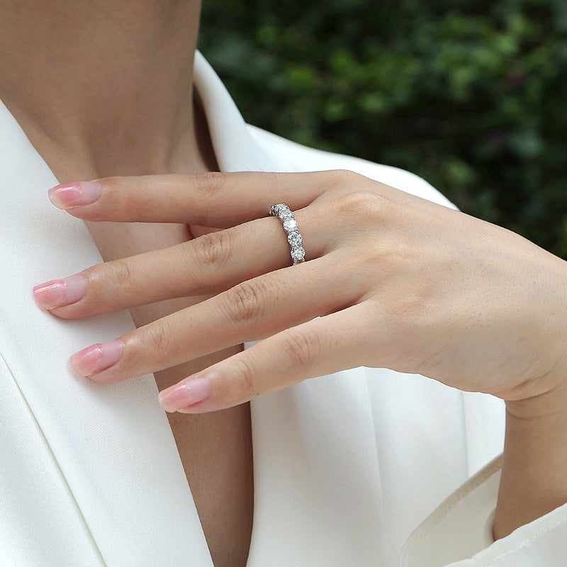 Elegant Geometric Sterling Silver Moissanite Ring