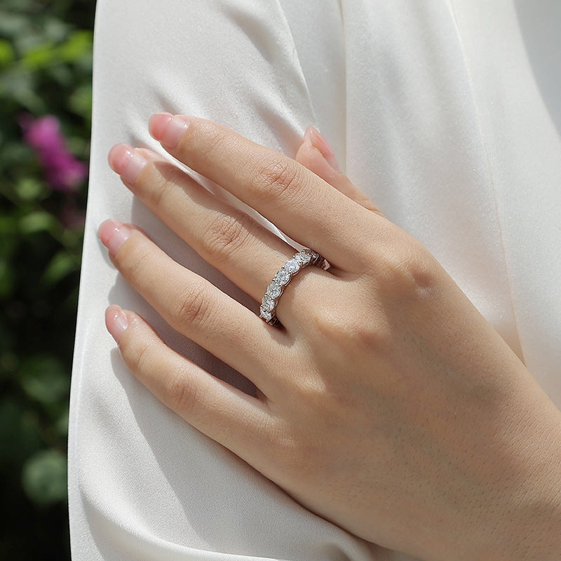 Elegant Geometric Sterling Silver Moissanite Ring