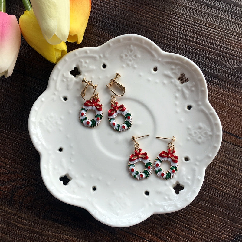 Fashion Christmas Tree Wreath Deer Alloy Plated Women's Drop Earrings Ear Clips - 1 Pair