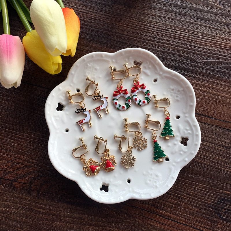 Fashion Christmas Tree Wreath Deer Alloy Plated Women's Drop Earrings Ear Clips - 1 Pair
