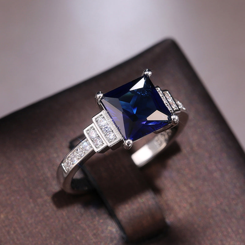Fashion Women's Dark Blue Zircon Platinum Plated Copper Ring Jewelry