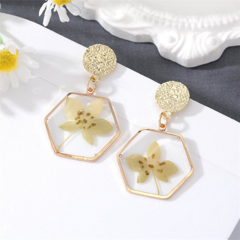 Fashion Ethnic Geometric Daisy Rose Dried Flower Pendant Earrings