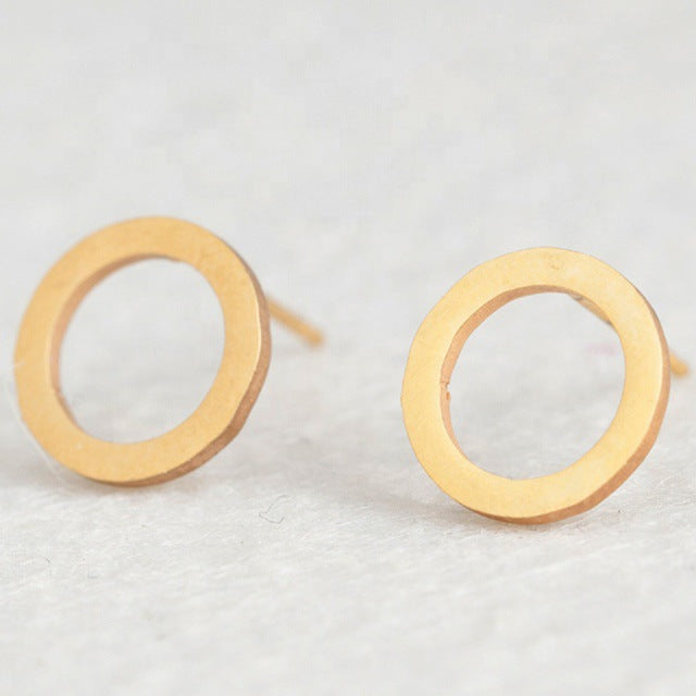 Simple Asymmetric Vintage Plaid Round Stainless Steel Earrings