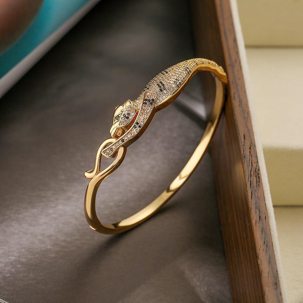 Hip-Hop Leopard Zircon 18K Gold Plated Bangle Bracelet