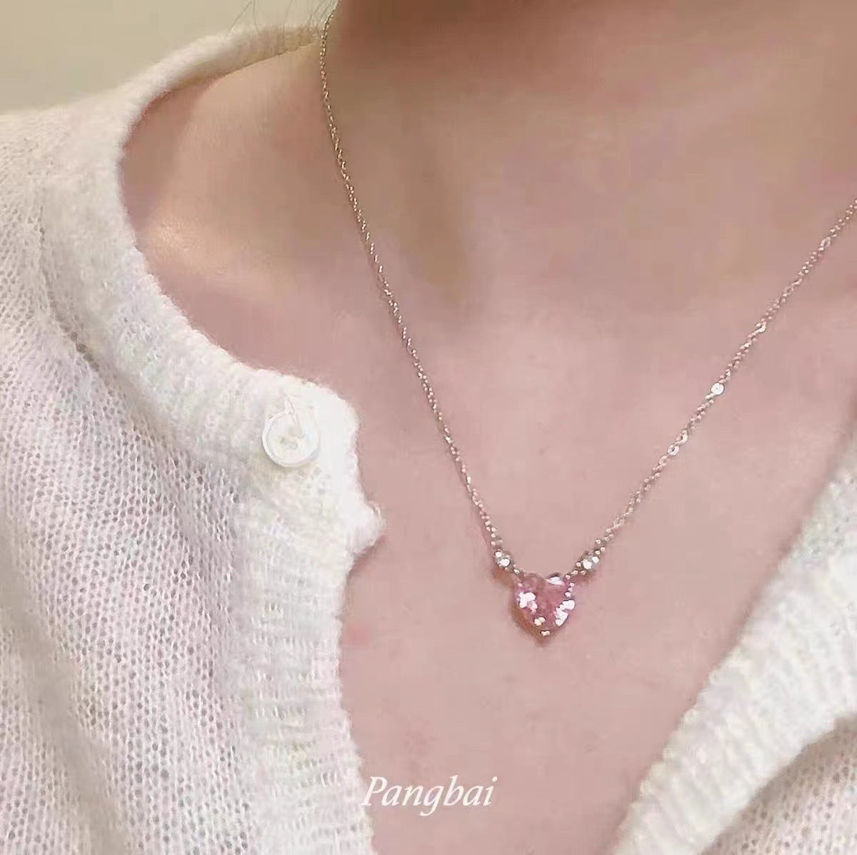 Sweet Heart Shaped Pink Rhinestone Pendant Necklace for Women