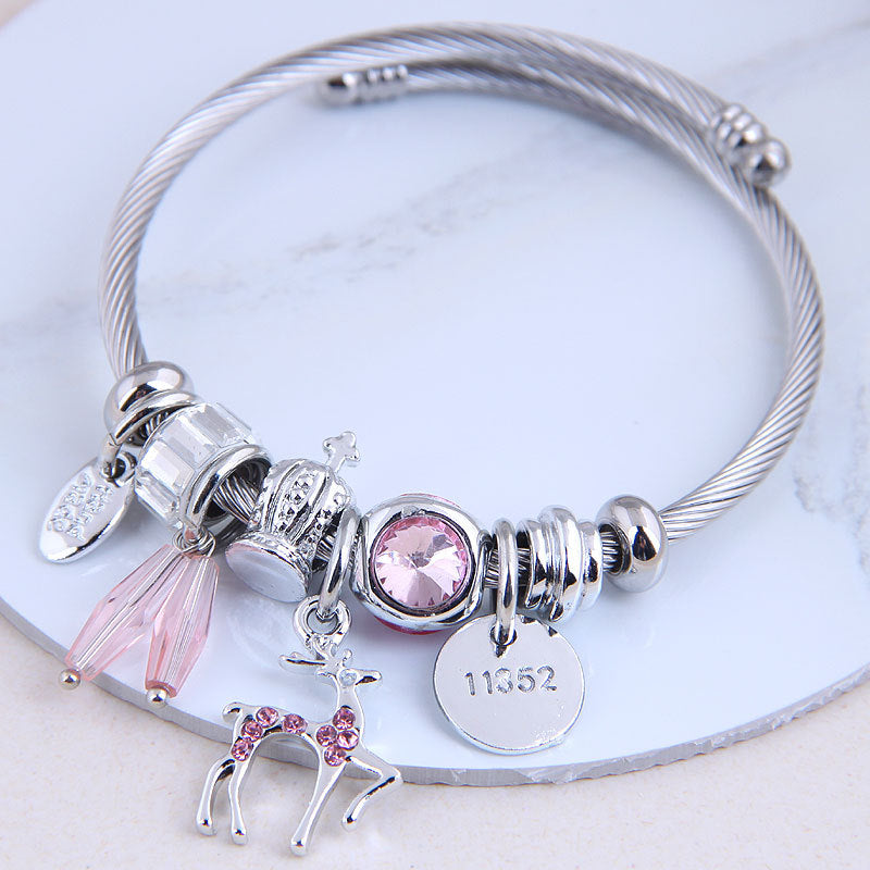Fashion Metal Love Pendant Bracelet - Minimalist Heart Charm Accessory