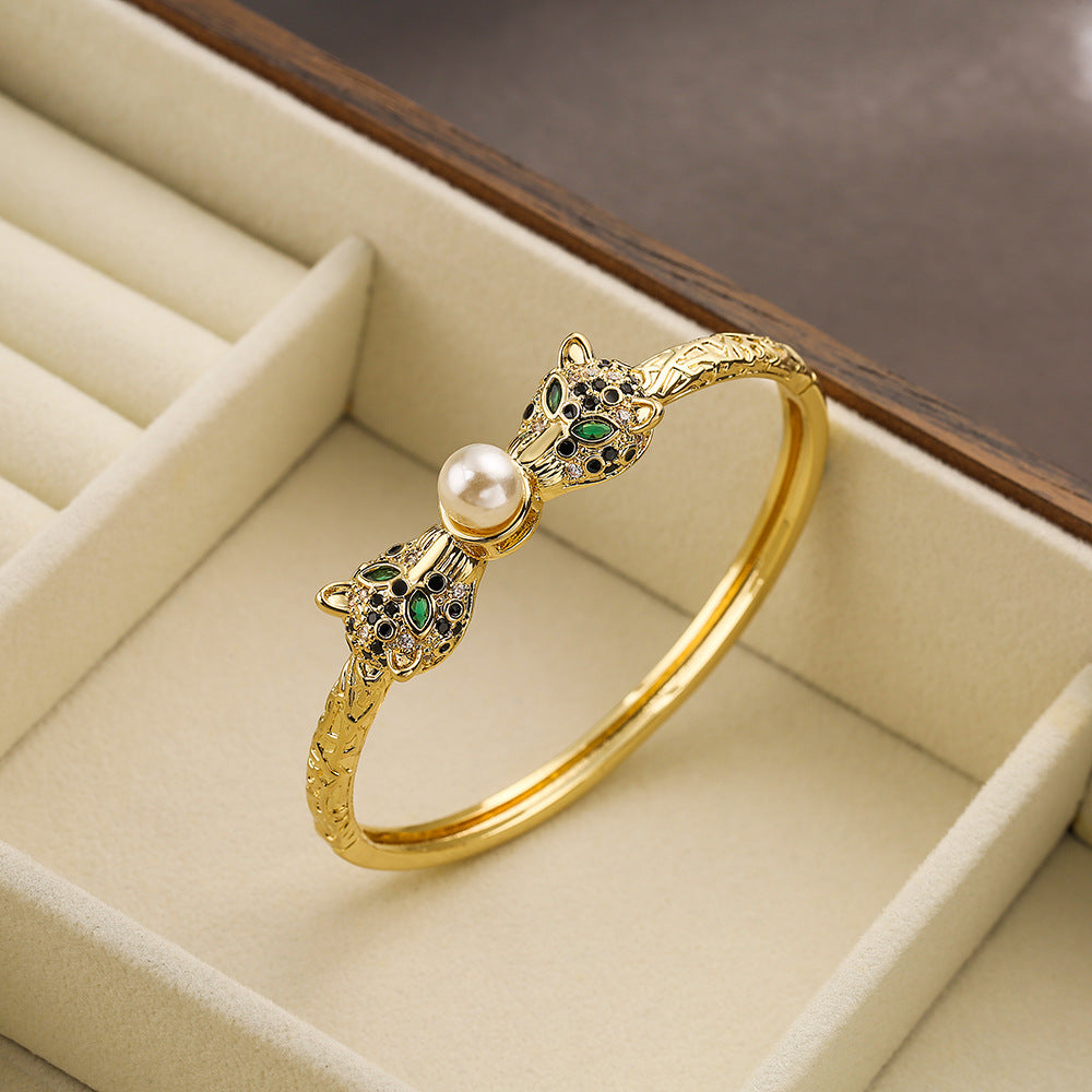 Hip-Hop Leopard Zircon 18K Gold Plated Bangle Bracelet