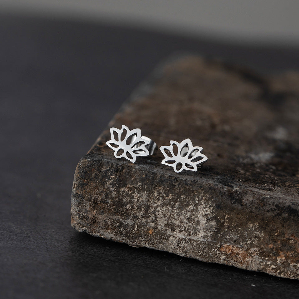 Simple Stainless Steel Halloween Pumpkin Stud Earrings