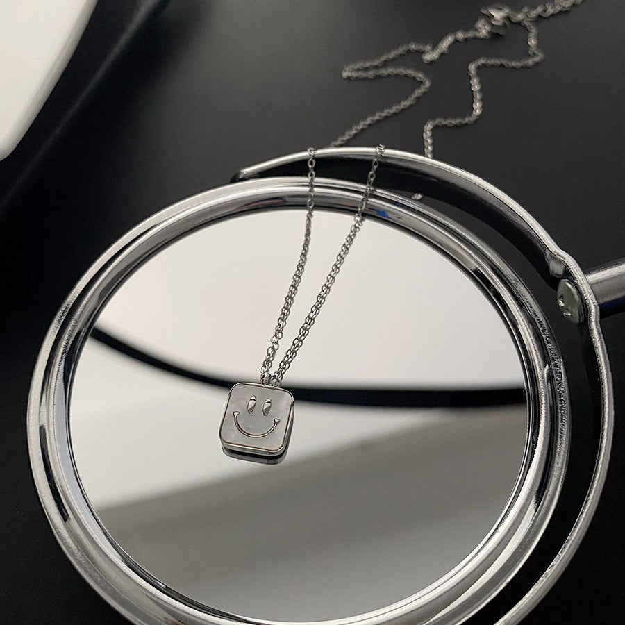 Fashion Smiley Face Titanium Steel Shell Pendant Necklace