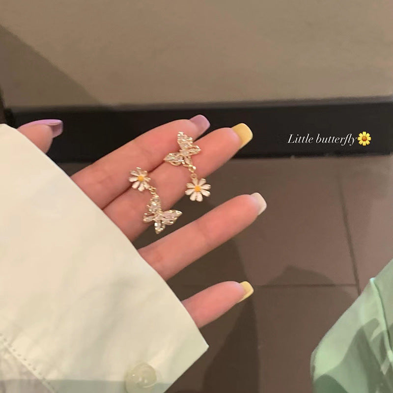 Elegant Bow Knot Shell & Rhinestone Flower Butterfly Women's Earrings - 1 Pair