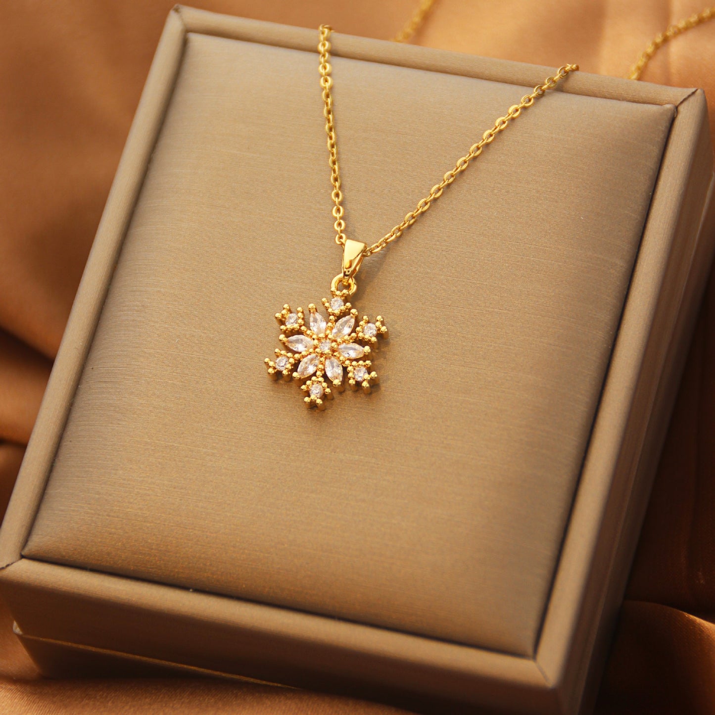 Elegant Maple Leaf Heart Titanium Steel Zircon Cross Pendant Necklace