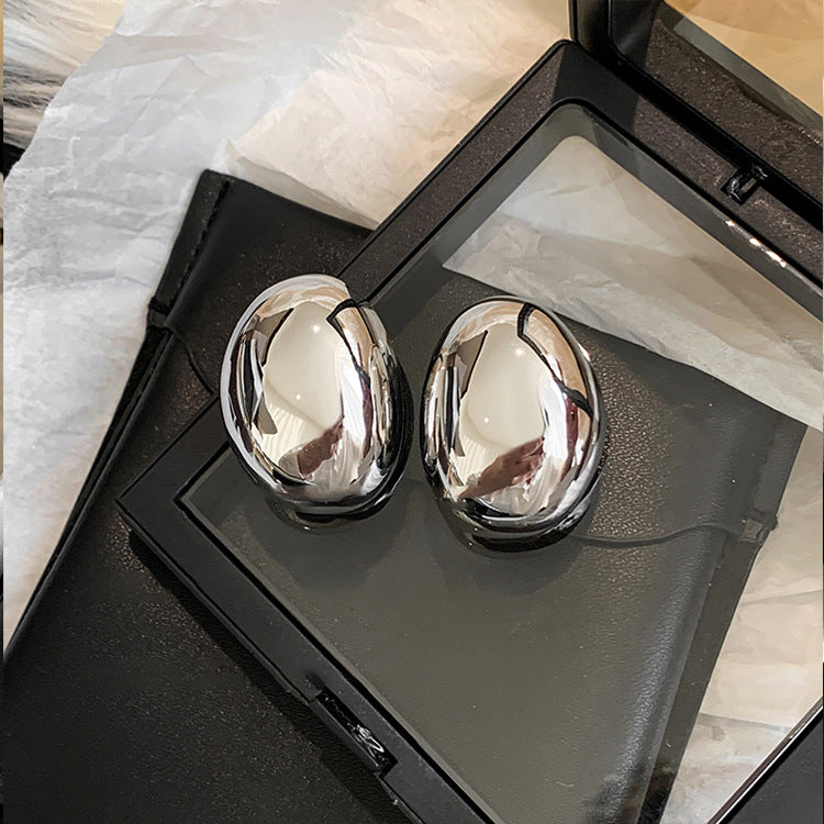 1 Pair Vintage Oval Metal Stud Earrings