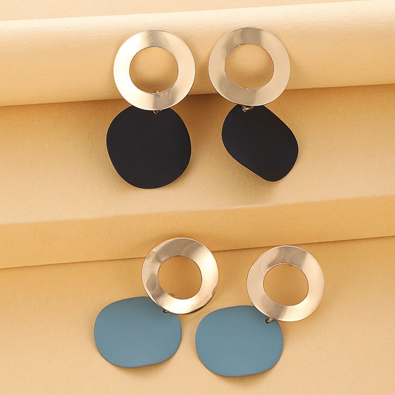 Openwork Geometric Irregular Metal Earrings