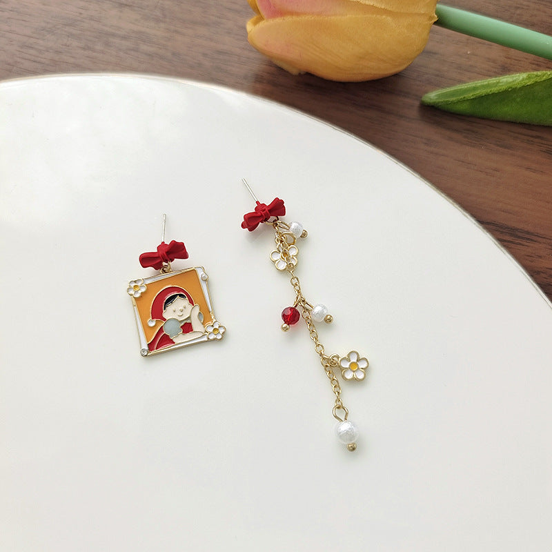 Sweet Cartoon Character Asymmetrical Drop Earrings with Bow Knot and Artificial Pearls, S925 Silver Needle