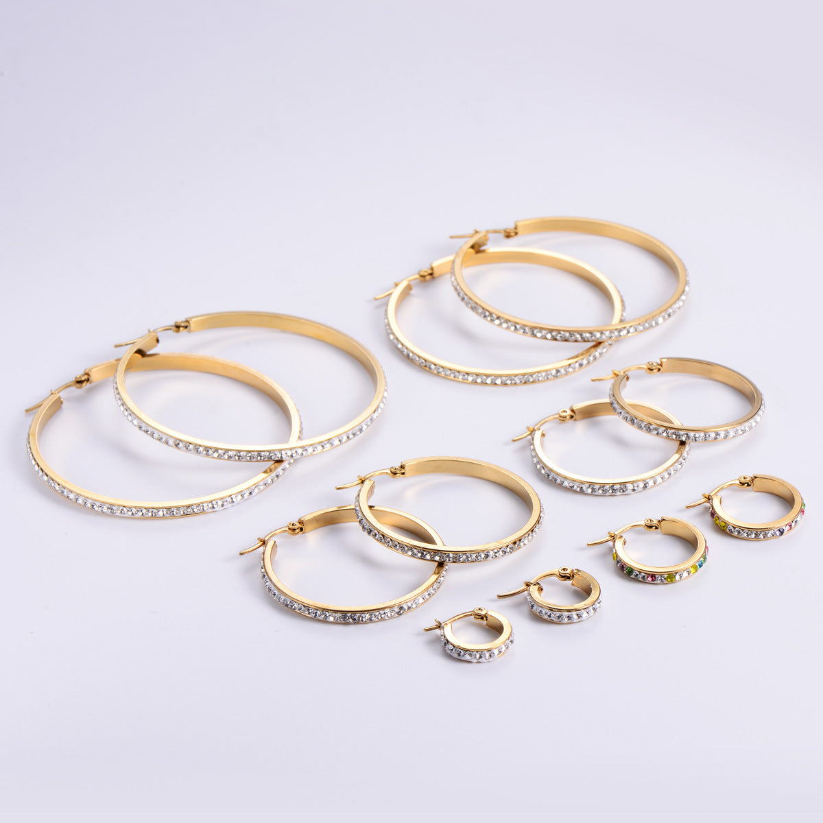 Women's Rhinestone Circle and Bar Drop Earrings in Gold