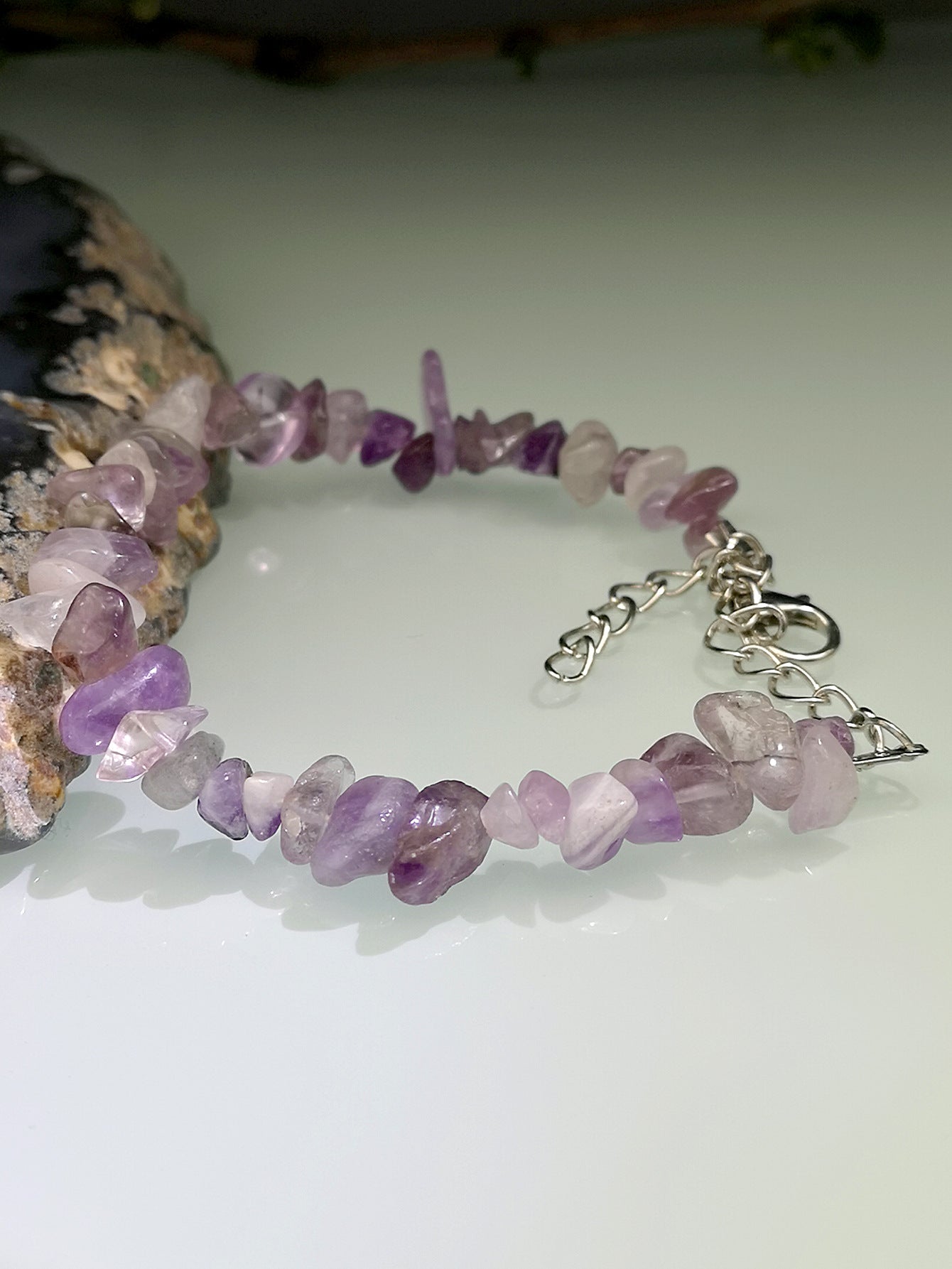 Natural Crystal Amethyst Agate Tourmaline Bracelet with Irregular Stone Beads