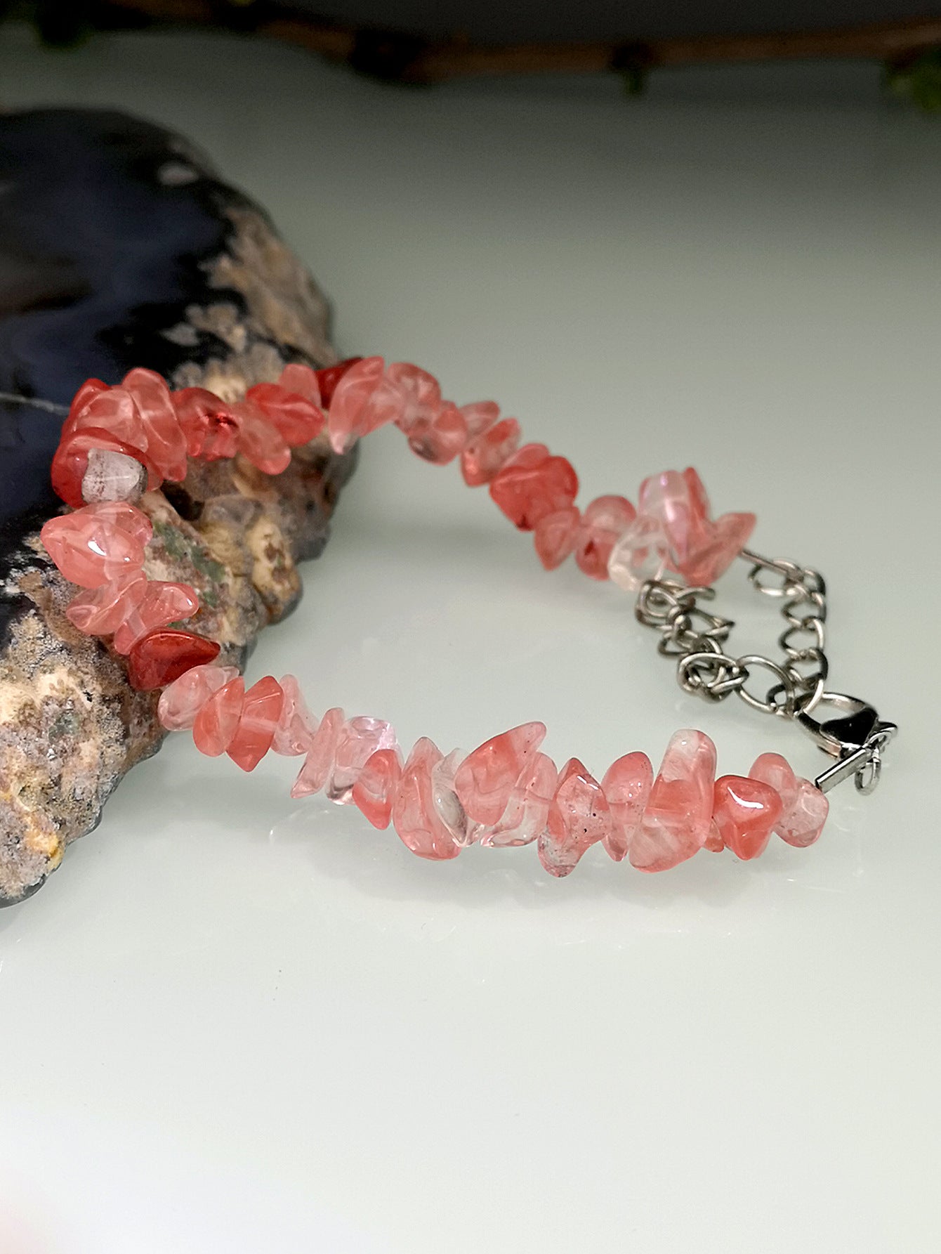 Natural Crystal Amethyst Agate Tourmaline Bracelet with Irregular Stone Beads