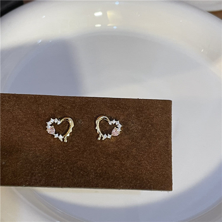 Sweet Heart Shaped Zircon Inlay Copper Ear Clips and Studs - 1 Pair