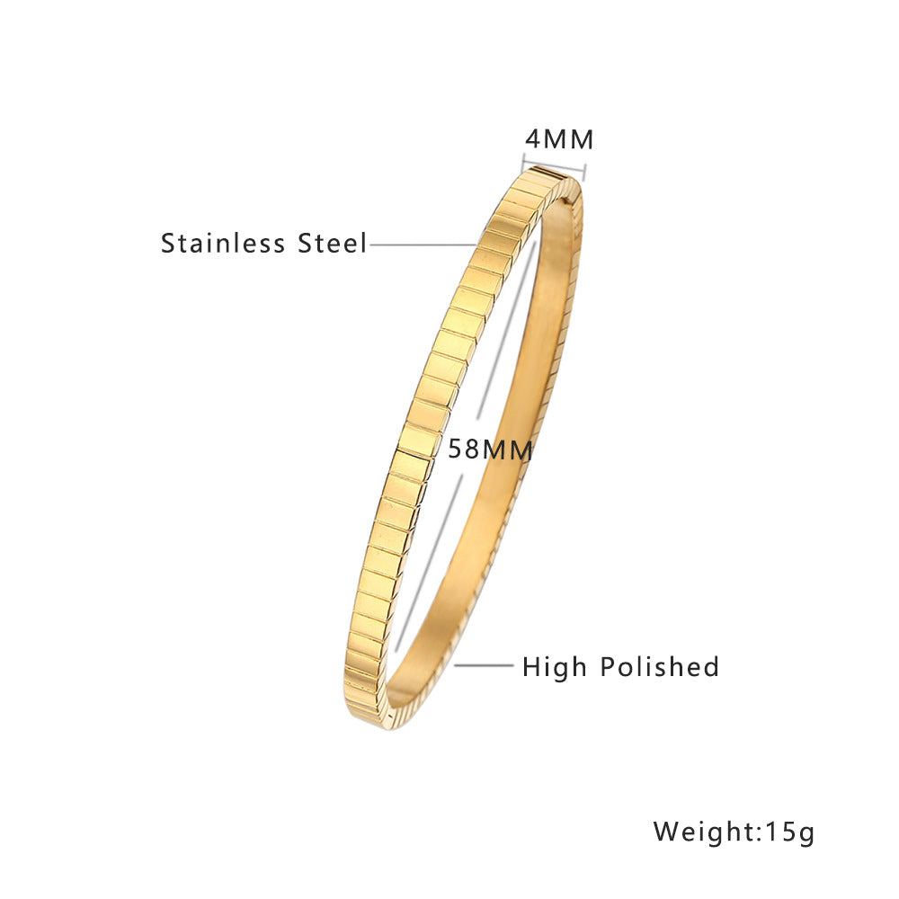 Simple Heart Shape Diamond Gold-Plated Titanium Steel Bangle Bracelet