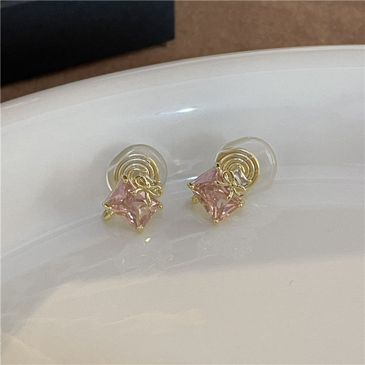Sweet Heart Shaped Zircon Inlay Copper Ear Clips and Studs - 1 Pair