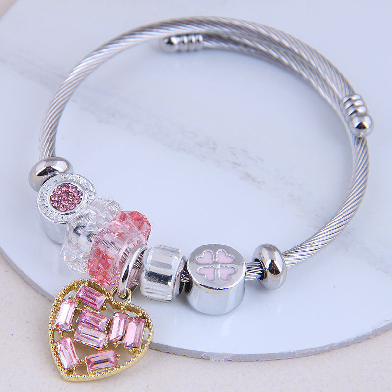 Fashion Metal Love Pendant Bracelet - Minimalist Heart Charm Accessory