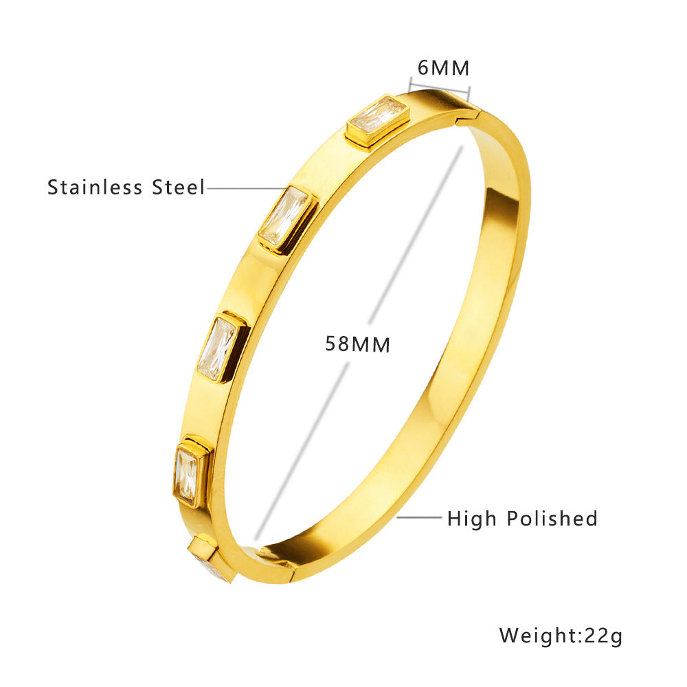 Simple Heart Shape Diamond Gold-Plated Titanium Steel Bangle Bracelet