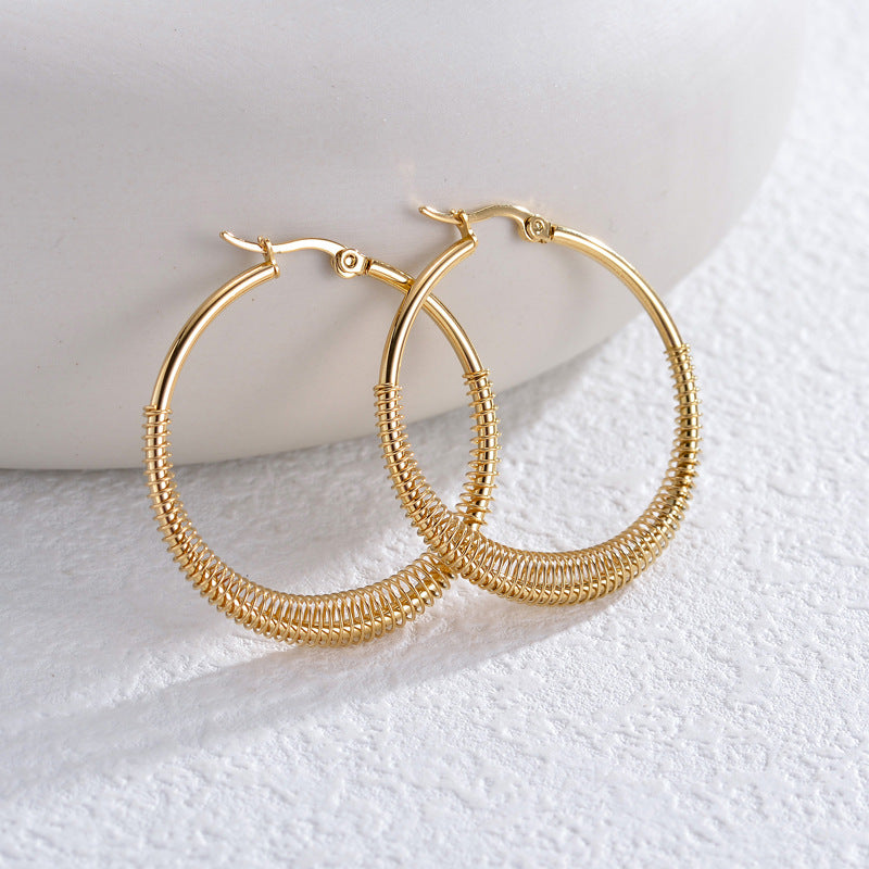1 Pair Minimalist 18K Gold Plated Stainless Steel Hoop Earrings with Layered Tassel Design