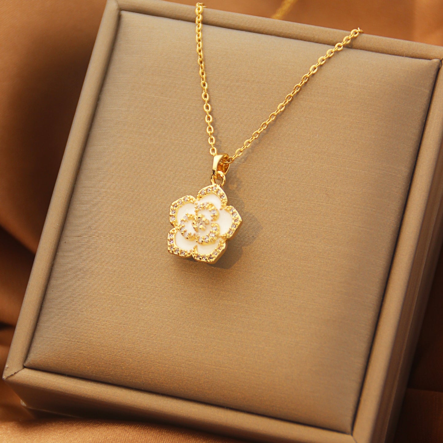 Elegant Maple Leaf Heart Titanium Steel Zircon Cross Pendant Necklace