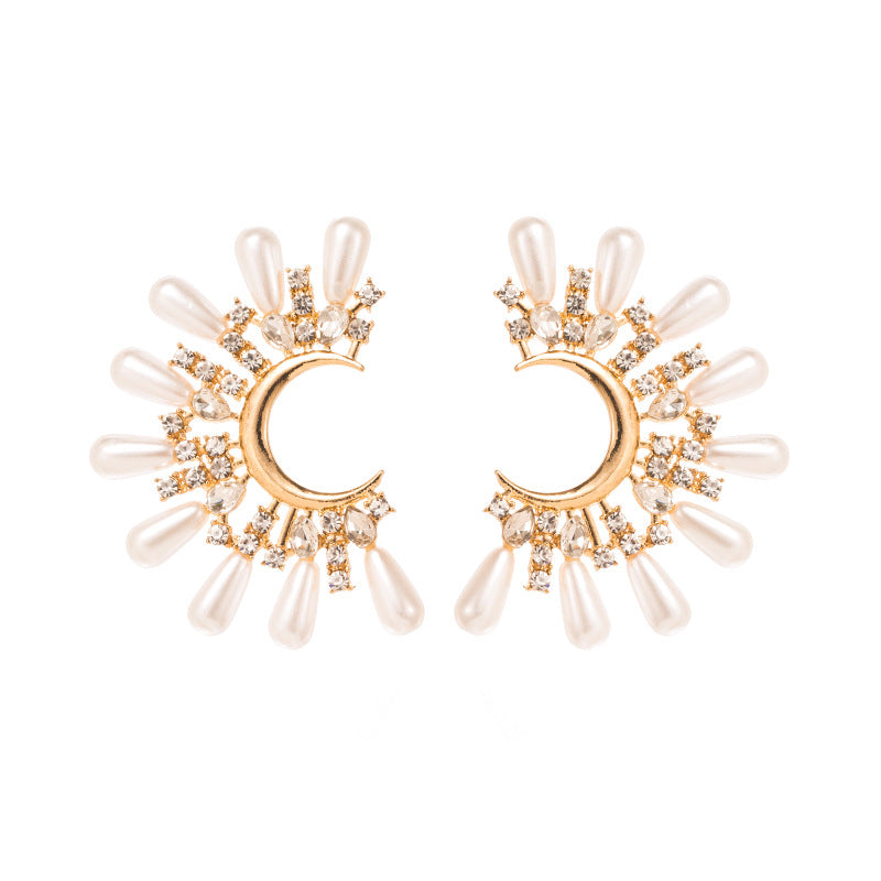 Fashion C Shape Pearl Zircon Alloy Ear Studs