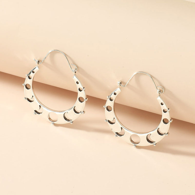 Retro Geometric Hollow Alloy Statement Earrings for Women