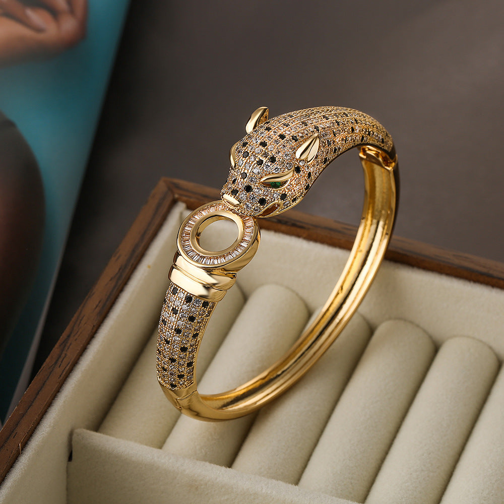 Hip-Hop Leopard Zircon 18K Gold Plated Bangle Bracelet
