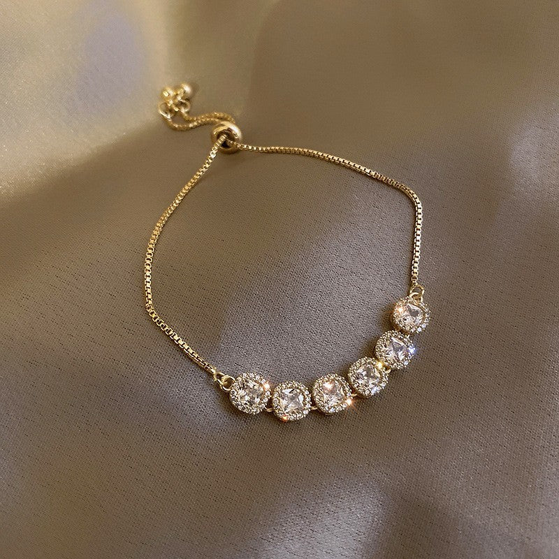 Fashion Geometric Zircon Alloy Bracelet for Women