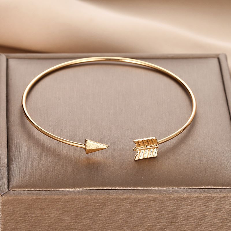 Adjustable Cupid's Arrow Metal Bracelet