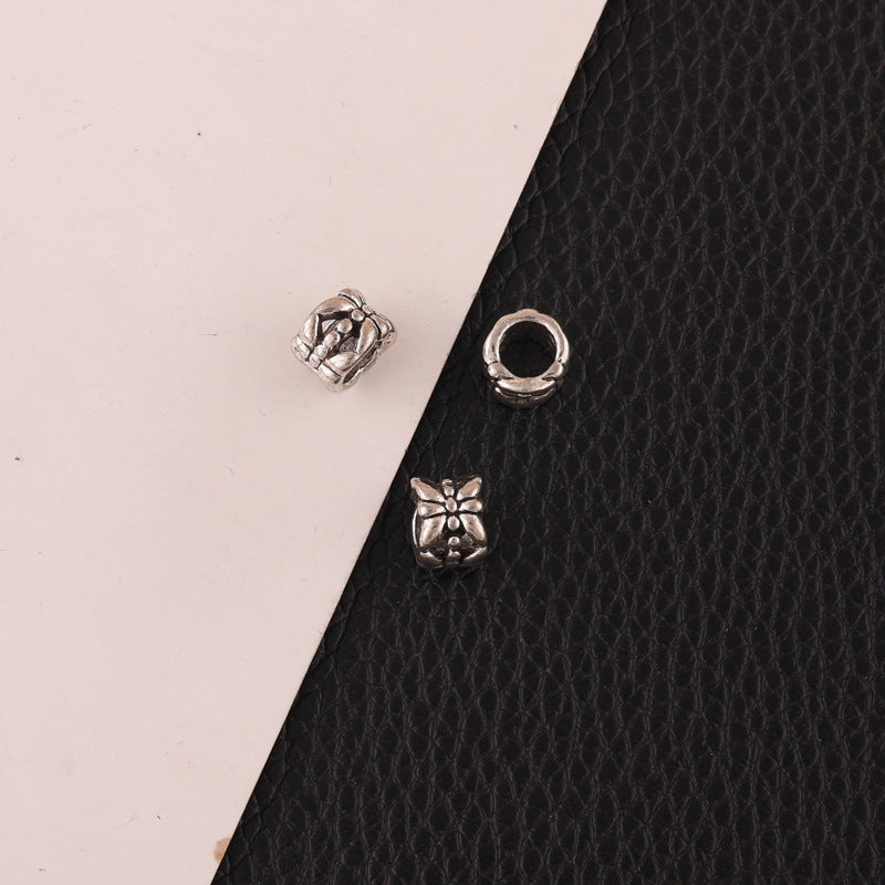 European American Fashion Metal Skull Earrings with Tibetan Silver Beads for DIY Jewelry