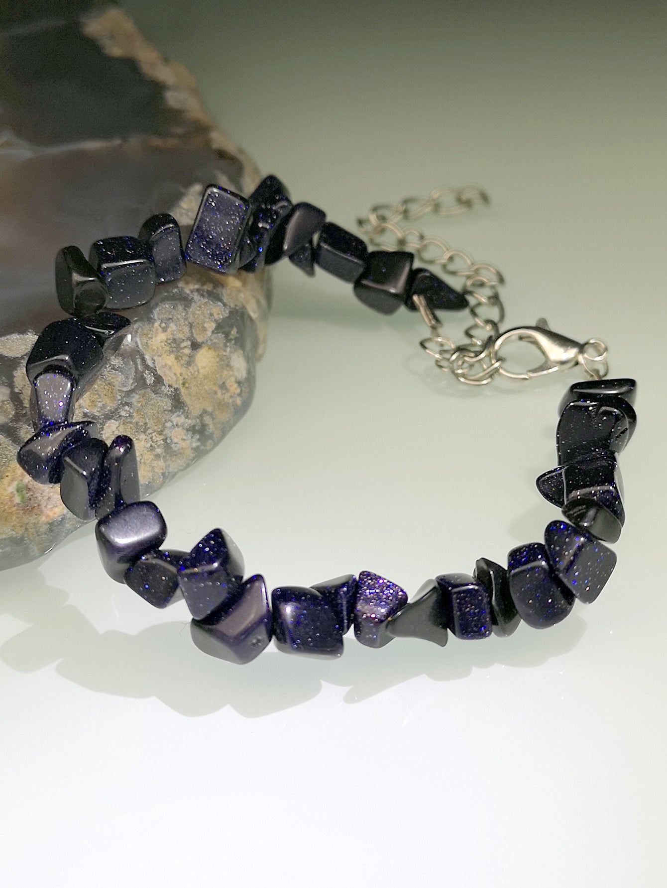 Natural Crystal Amethyst Agate Tourmaline Bracelet with Irregular Stone Beads