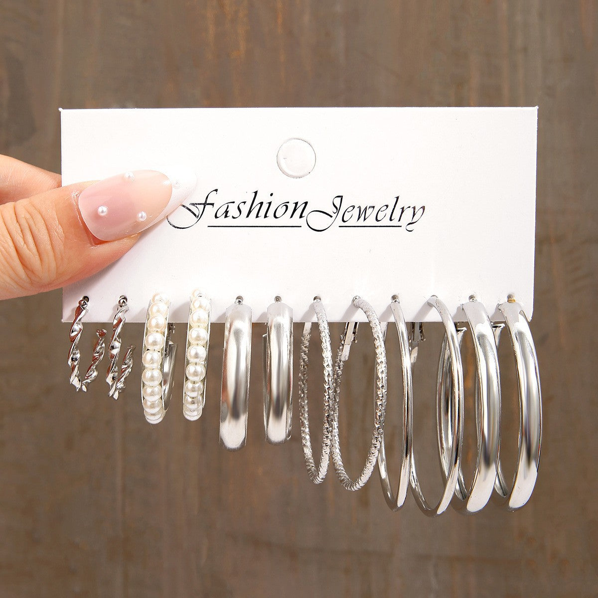 6 Pairs Minimalist Gold and Silver Plated Chain Hoop Earrings with Artificial Pearls for Women
