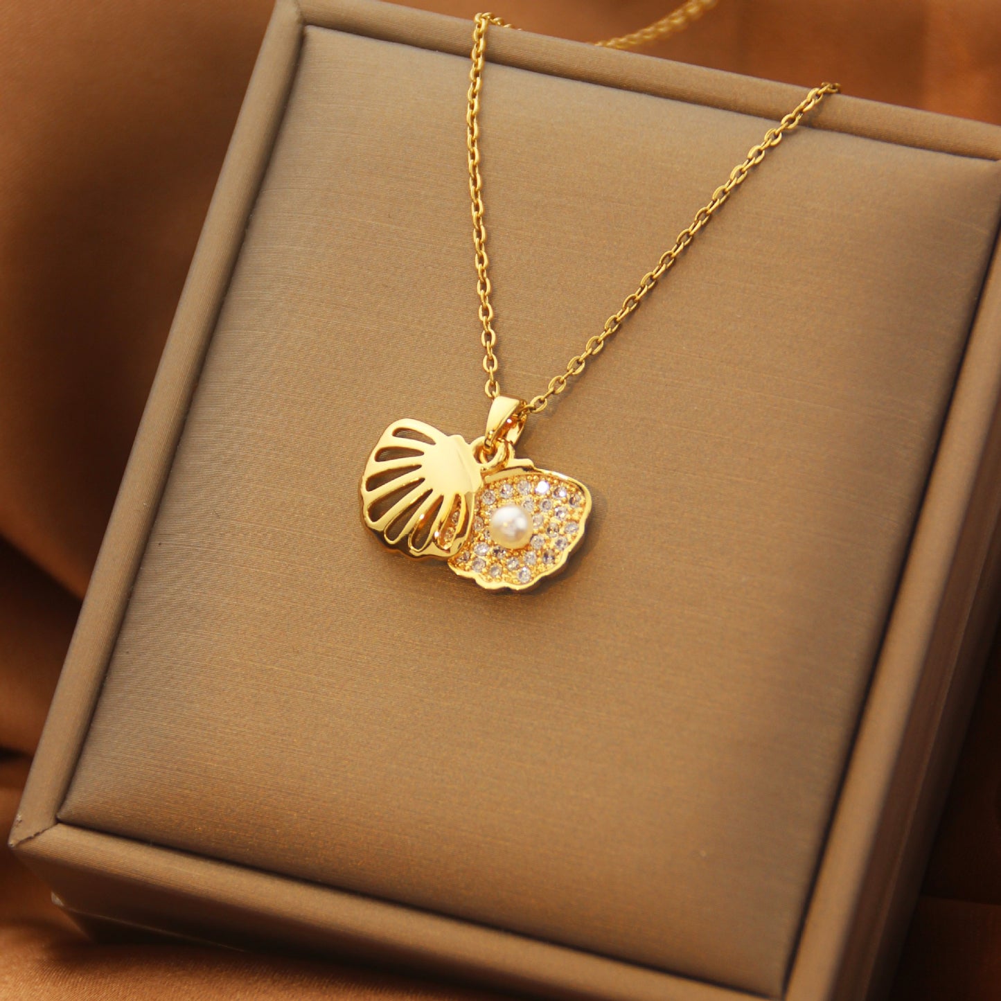 Elegant Maple Leaf Heart Titanium Steel Zircon Cross Pendant Necklace