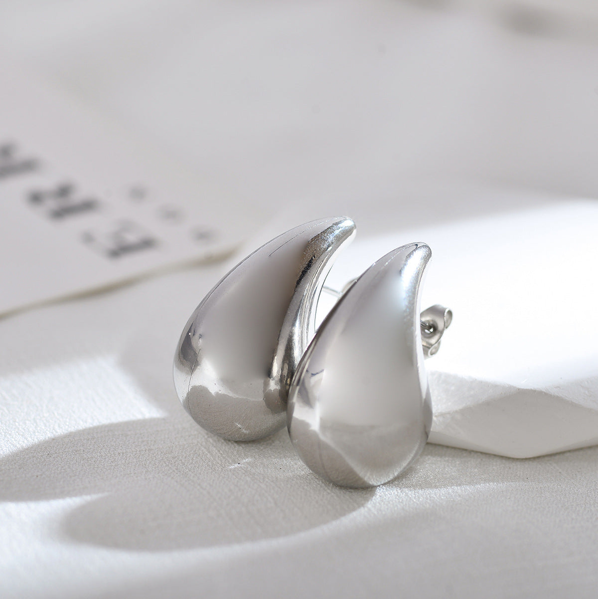 1 Pair Minimalist Water Droplet Titanium Steel Stud Earrings